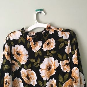 NWOT forever 21 floral romper